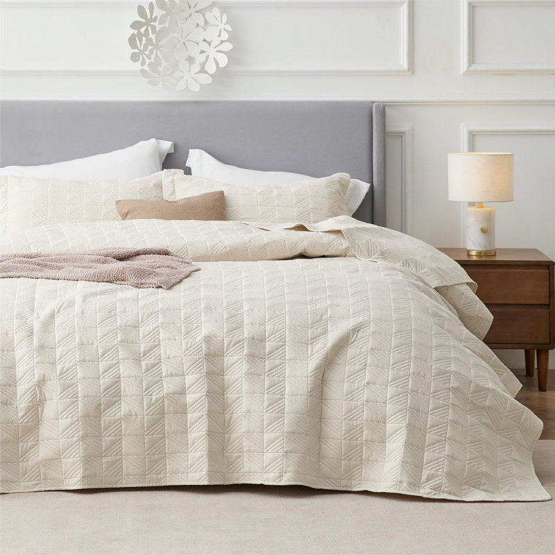 Bedsure Lightweight Summer Quilt Wayfair